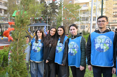 “Bizim həyət” layihəsi çərçivəsində yenilənmiş növbəti həyət sakinlərin istifadəsinə verilib