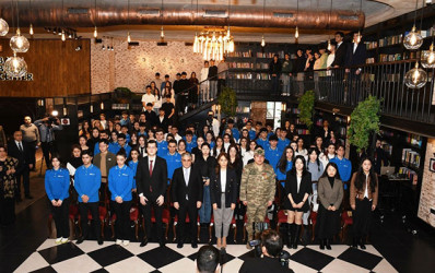 The book dedicated to the glorious victory was published in Chinese language