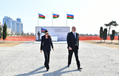 President Ilham Aliyev and First Lady Mehriban Aliyeva visited Victory Park under construction