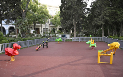 President Ilham Aliyev visited "Khagani" Garden and surrounding areas after improvements and renovations