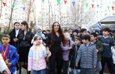 Two more yards have been redeveloped in Baku under the framework of the project “Bizim həyət” with the participation of Leyla Aliyeva