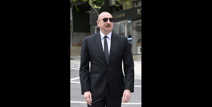 Prezident İlham Əliyev Bakının İslam Səfərli küçəsinin yenidənqurmadan sonra açılışında iştirak edib